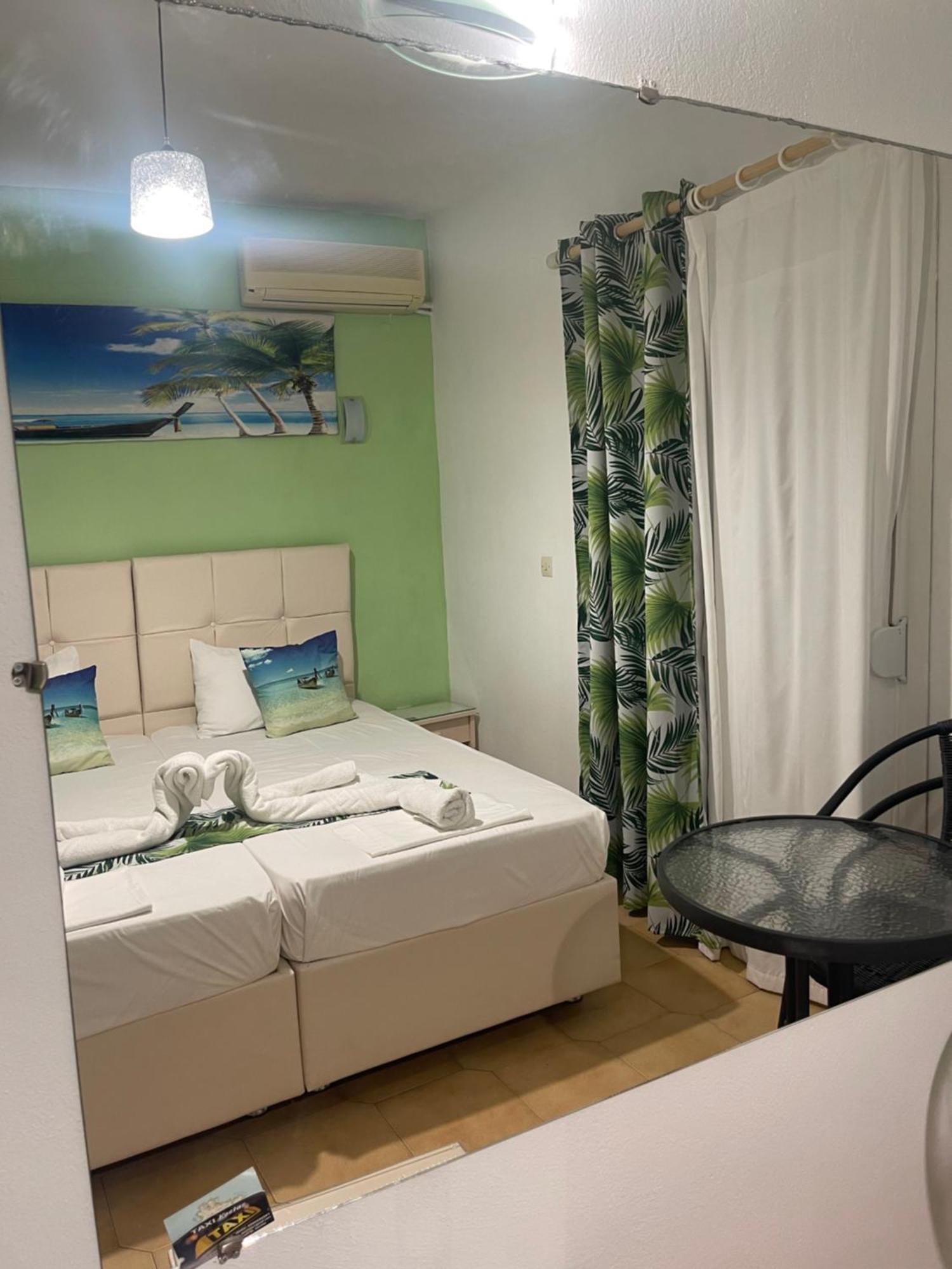 Pansion Katerina Hotel Skala Eresou Luaran gambar